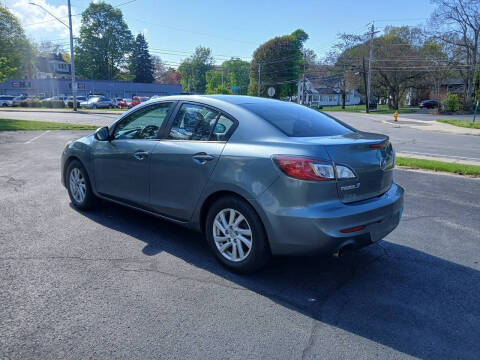 2012 Mazda MAZDA3 i Grand Touring