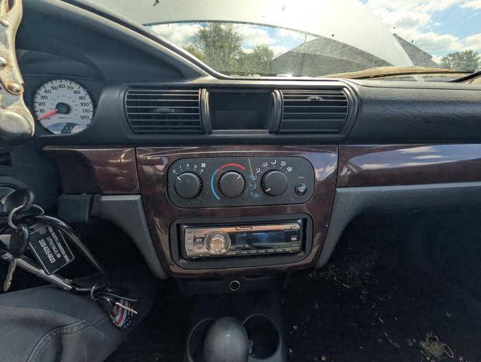 2001 Dodge Stratus SE