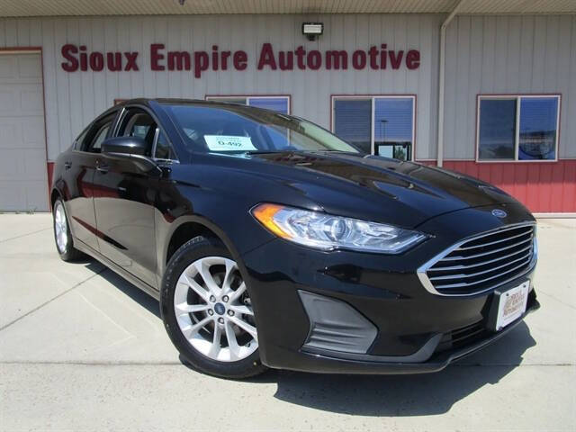2020 Ford Fusion SE