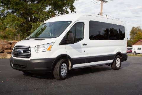 2018 Ford Transit for sale at CROSSROAD MOTORS in Caseyville IL