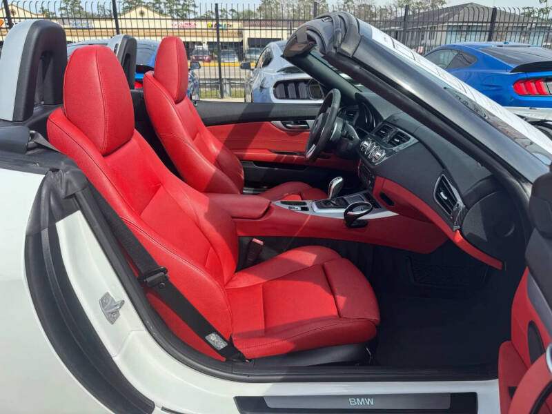 2014 BMW Z4 sDrive35i - Photo 20