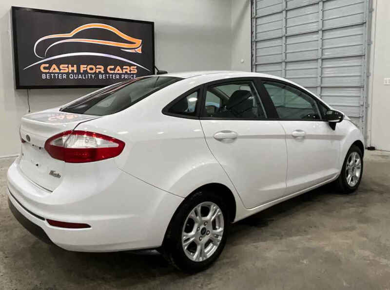 2015 Ford Fiesta SE
