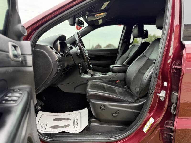 2019 Jeep Grand Cherokee Laredo