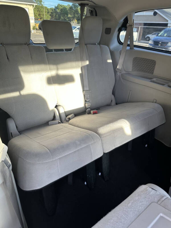 2013 Chrysler Town and Country Touring