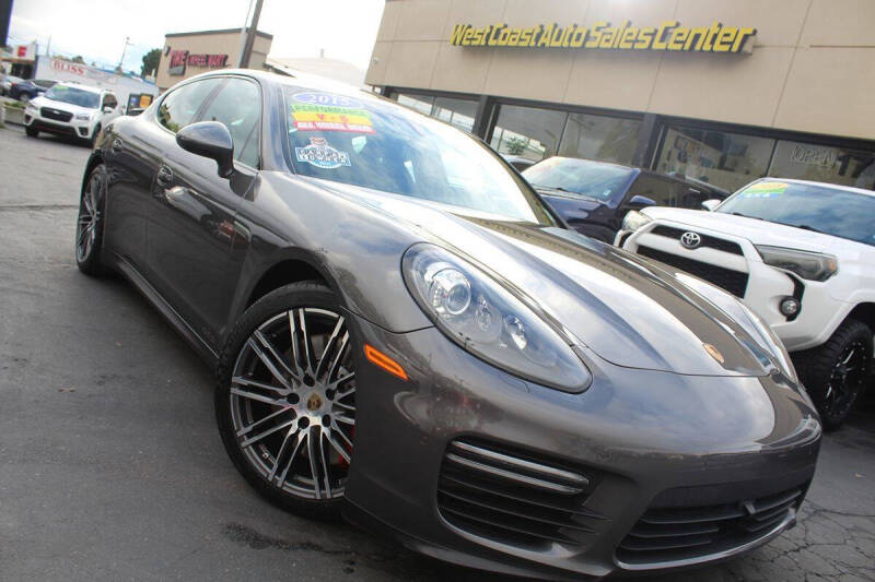 2015 Porsche Panamera GTS