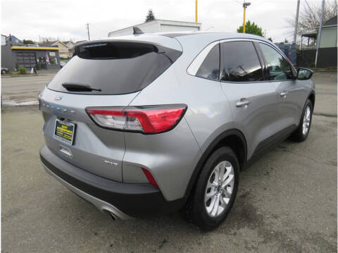 2022 Ford Escape SE