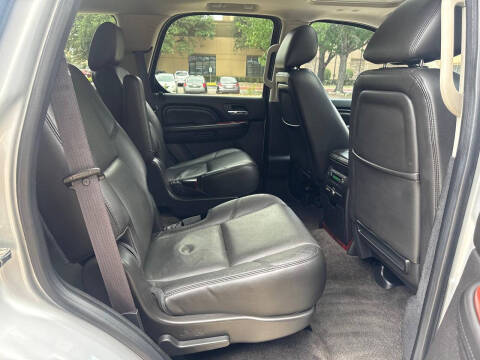 2013 Cadillac Escalade Luxury