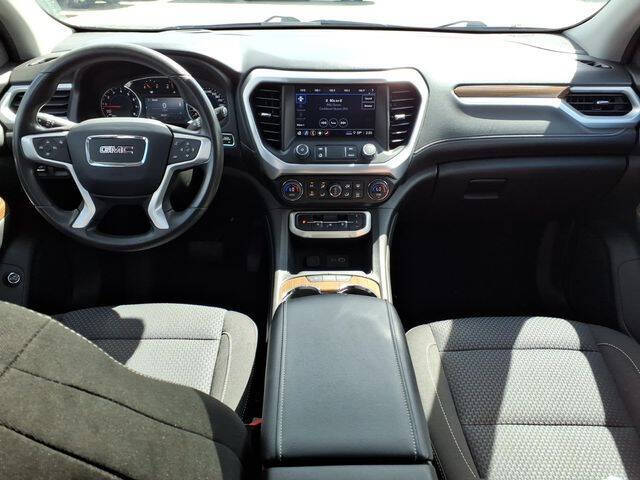 2023 GMC Acadia