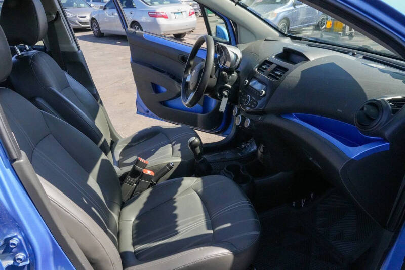 2014 Chevrolet Spark LS Manual