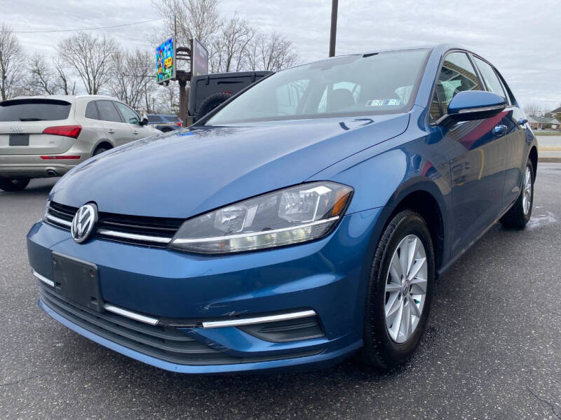 2018 Volkswagen Golf TSI S