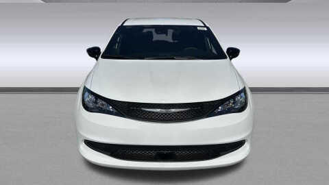 2026 Chrysler Voyager LX