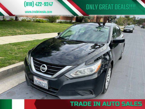 2018 Nissan Altima for sale at Trade In Auto Sales in Van Nuys CA