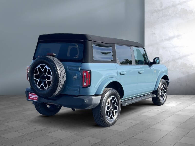 2023 Ford Bronco Outer Banks