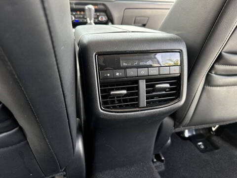 2023 Mazda CX-9 Touring Plus