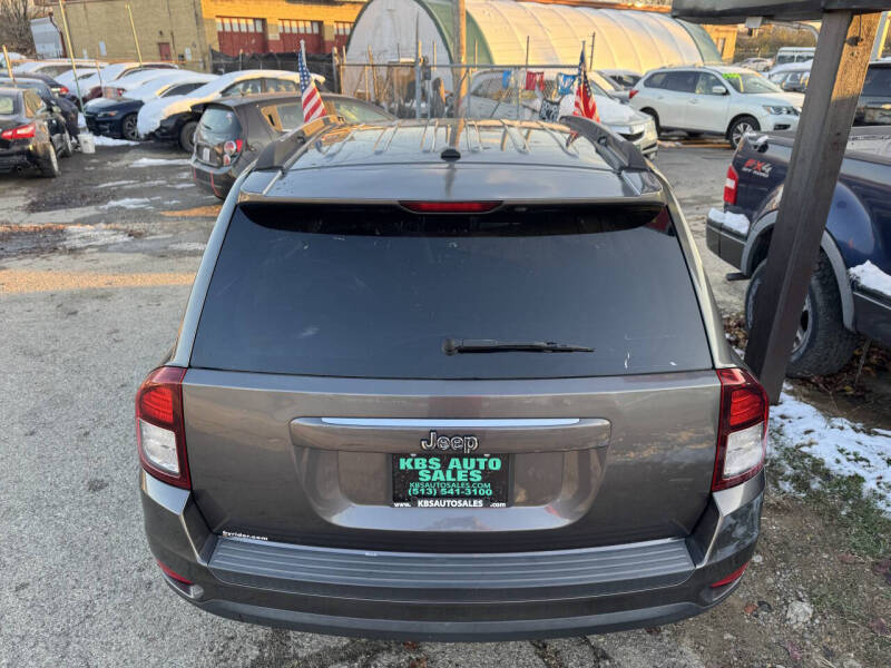 2016 Jeep Compass Sport