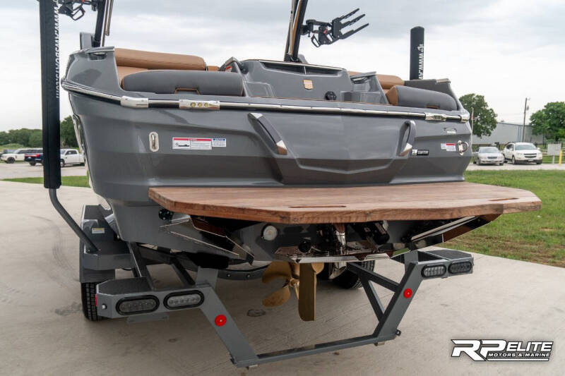 2025 MasterCraft X22