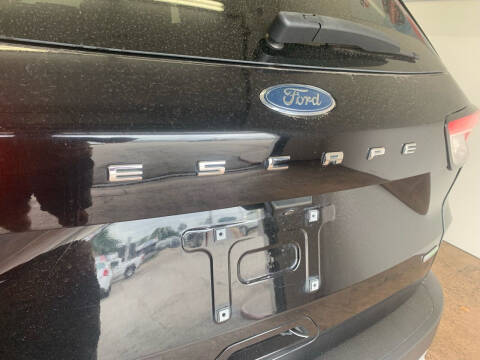 2020 Ford Escape SEL