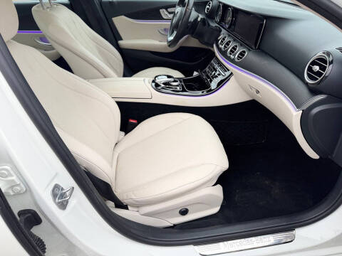 2017 Mercedes-Benz E-Class E 300 4MATIC