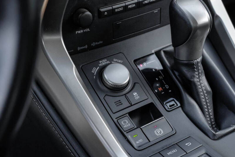 2016 Lexus NX 200t