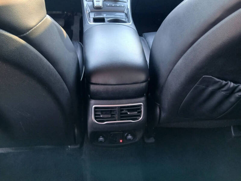 2023 Hyundai Santa Fe Limited