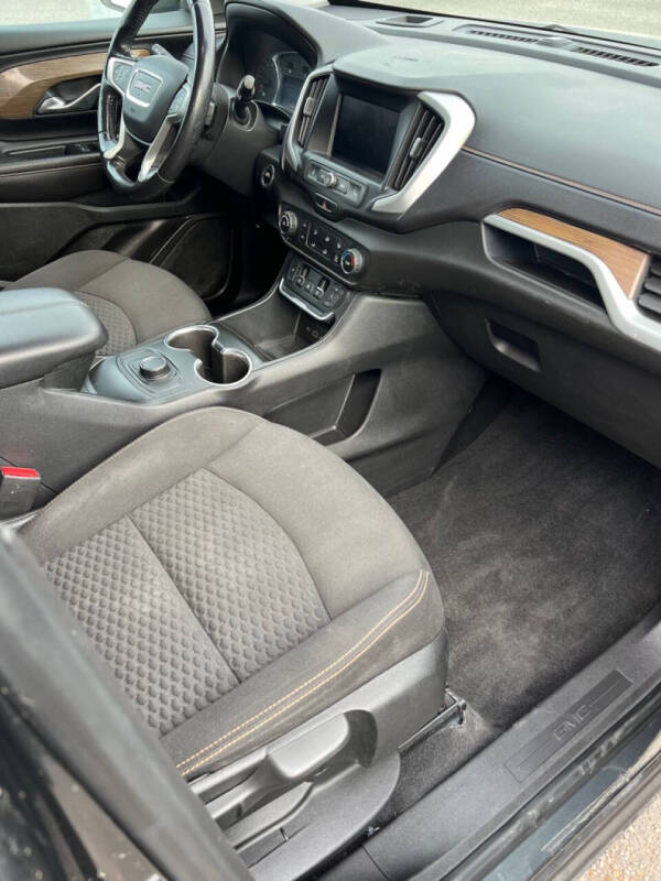 2020 GMC Terrain SLE