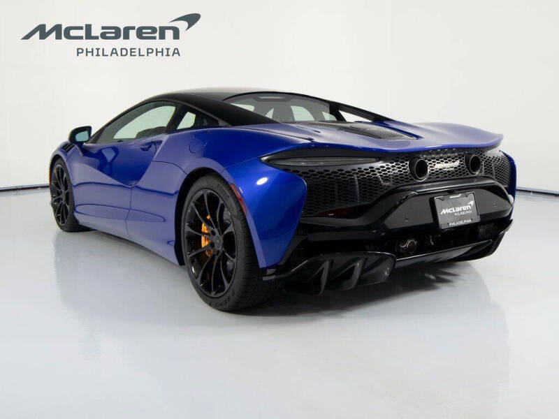 2026 McLaren Artura