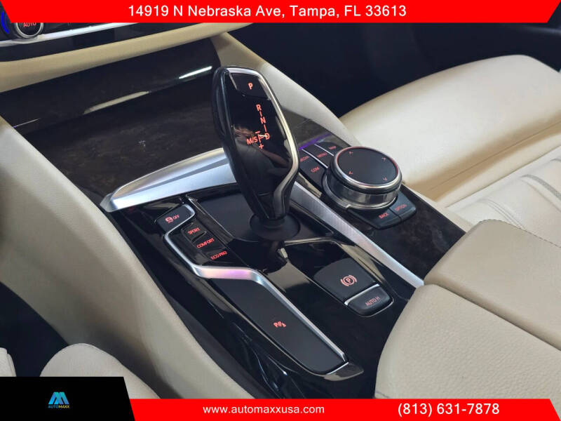 2017 BMW 5 Series 530i