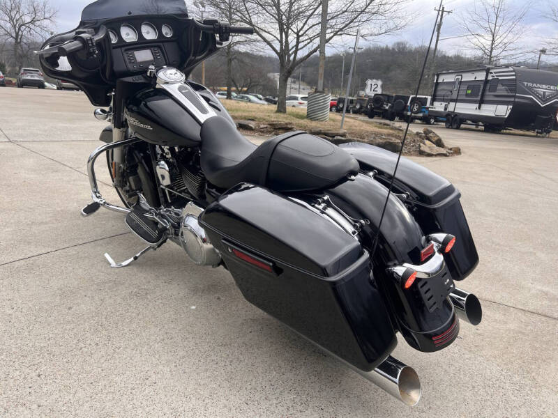 2016 Harley-Davidson Street Glide