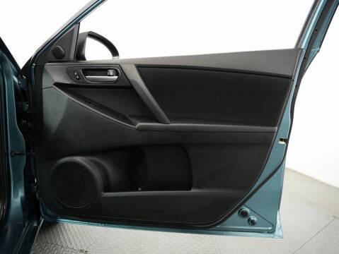 2010 Mazda MAZDA3 i Touring