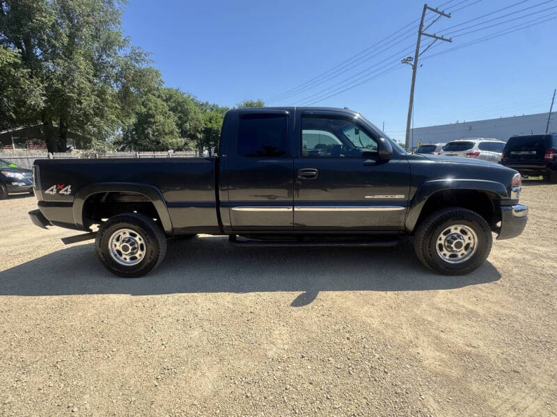 2004 GMC Sierra 2500HD SLT