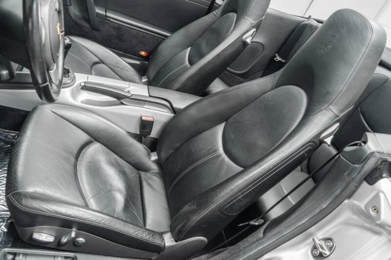 2005 Porsche 911 Carrera
