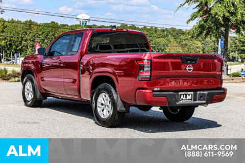 2024 Nissan Frontier SV