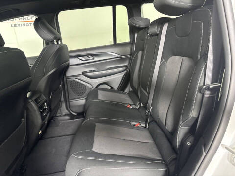2024 Jeep Grand Cherokee Laredo X