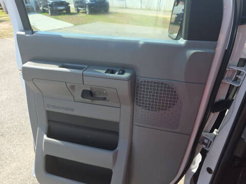 2014 Ford E-Series E-350 SD XL