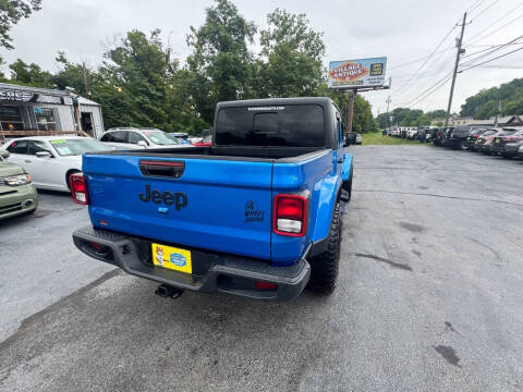 2021 Jeep Gladiator Willys Sport
