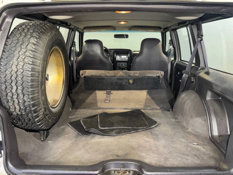 2000 Jeep Cherokee SE
