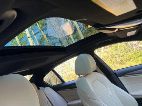 2021 BMW 5 Series 530i