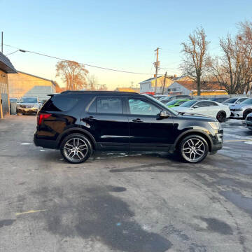 2016 Ford Explorer Sport