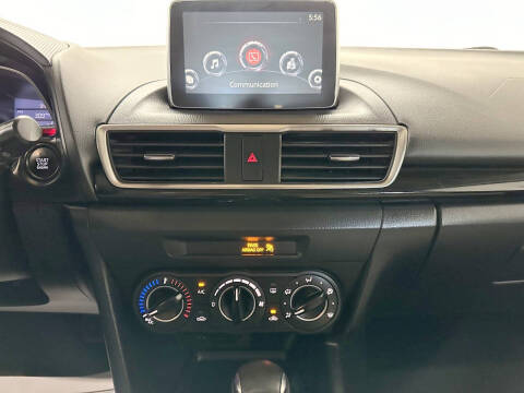 2015 Mazda MAZDA3 i Touring