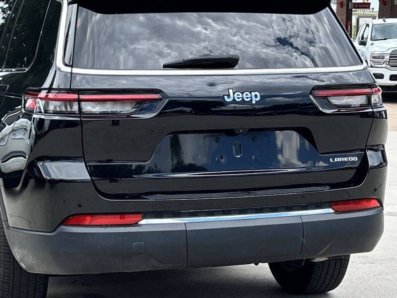 2023 Jeep Grand Cherokee L Laredo