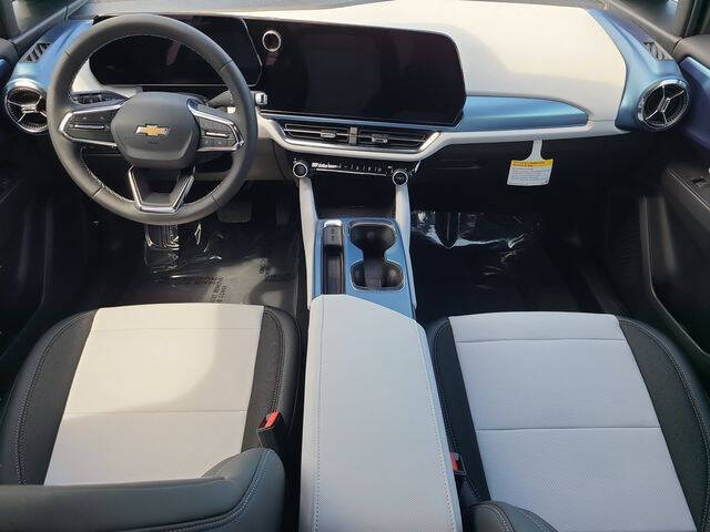 2026 Chevrolet Equinox EV LT 2