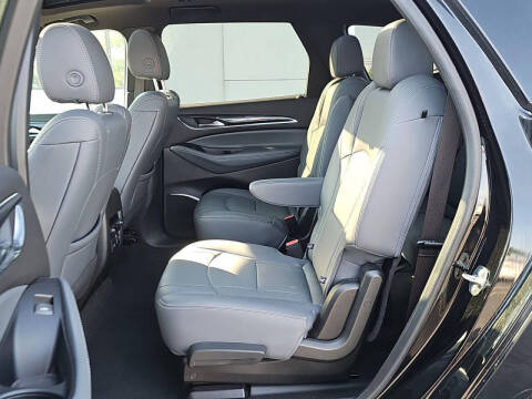 2023 Buick Enclave Premium