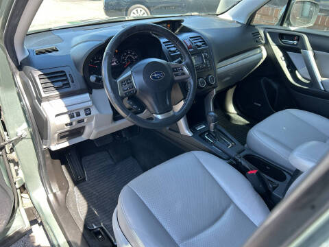2015 Subaru Forester 2.5i Touring
