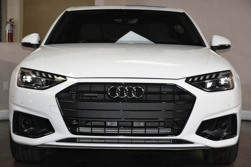 2024 Audi A4 quattro Premium Plus 40 TFSI