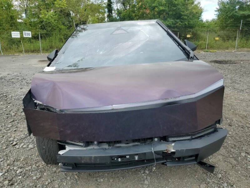 2024 Tesla Cybertruck