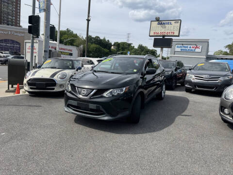 2018 Nissan Rogue Sport SV