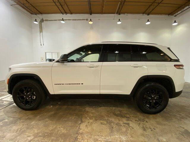 2024 Jeep Grand Cherokee Altitude