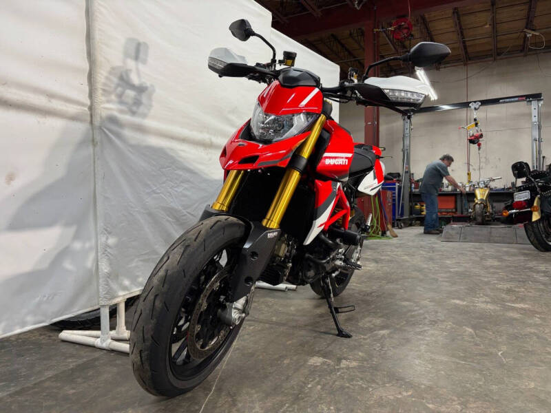 2022 Ducati Hypermotard 950 SP