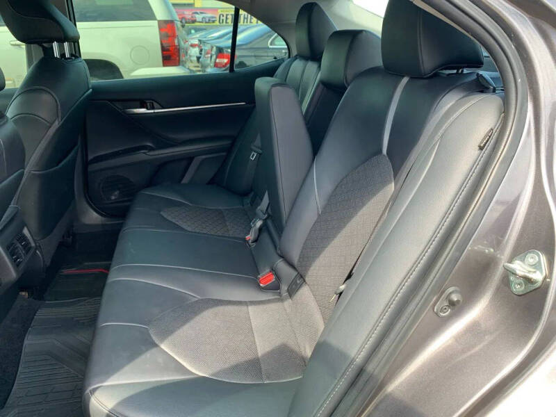 2020 Toyota Camry XSE