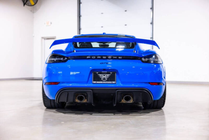 2022 Porsche 718 Cayman GT4